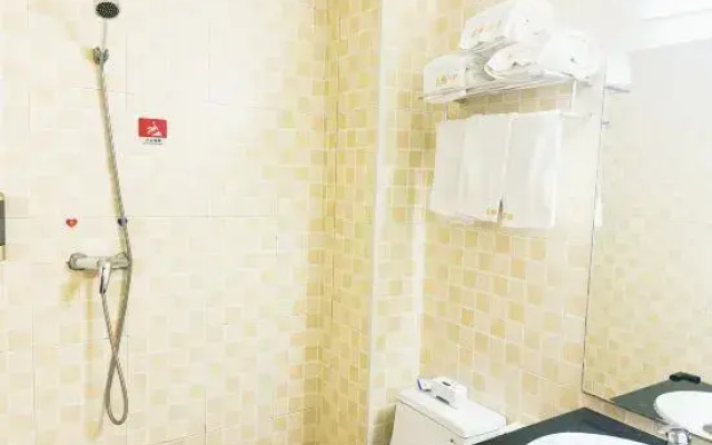 Mingya Hotel (Bohai International Plaza)