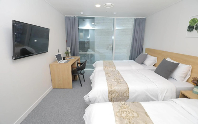 Line Hotel Myeongdong