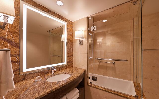 Little America Flagstaff