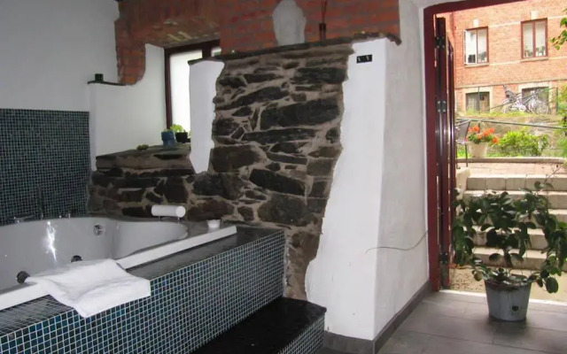 IQsuites