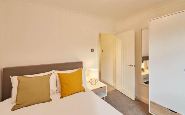 Host & Stay - Dacama at Dene Grove