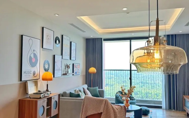 Sakura Homestay - Landmark Ecopark