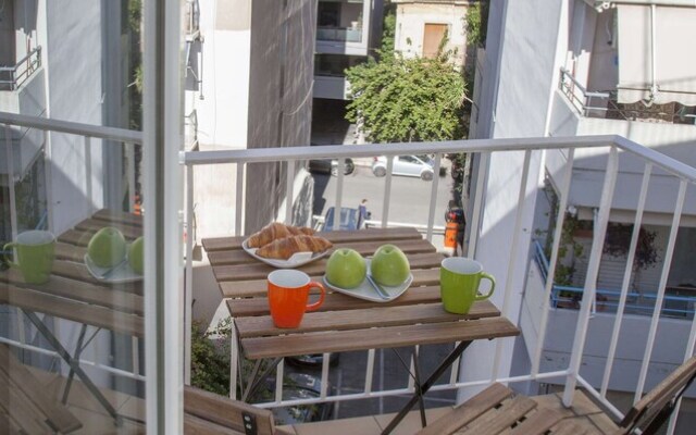 Exceptional Penthouse near Acropolis Museum by GHH