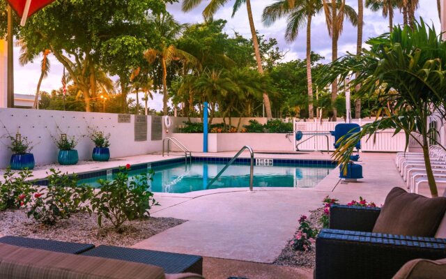 Courtyard by Marriott - Naples