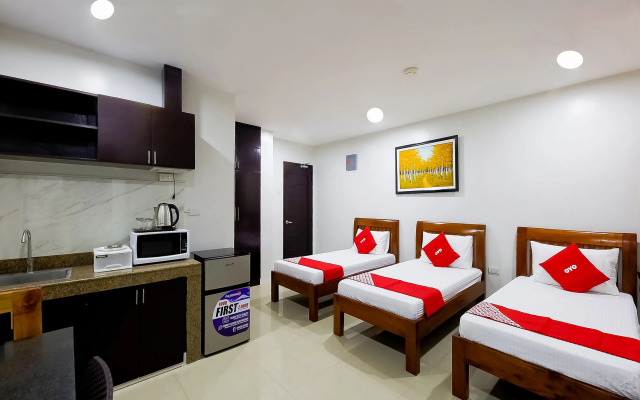 OYO 793 Dg Budget Hotel