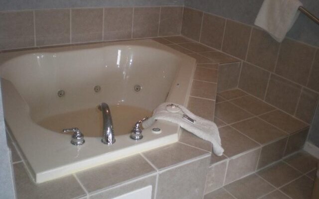 Village Inn and Suites