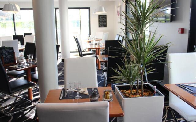 Hôtel Kyriad Saint Quentin en Yvelines - Montigny