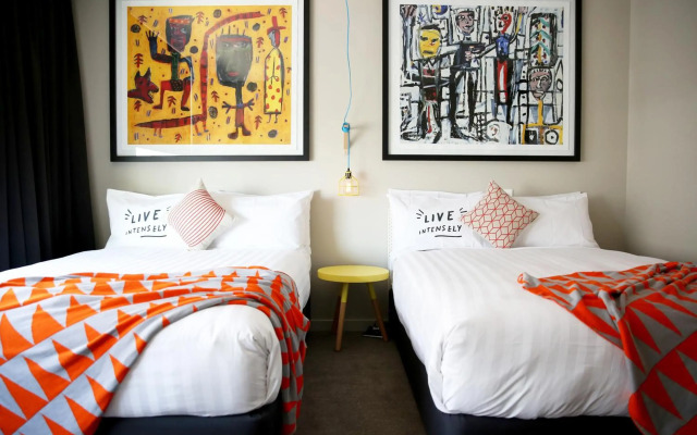 The Larwill Studio Melbourne - Art Series