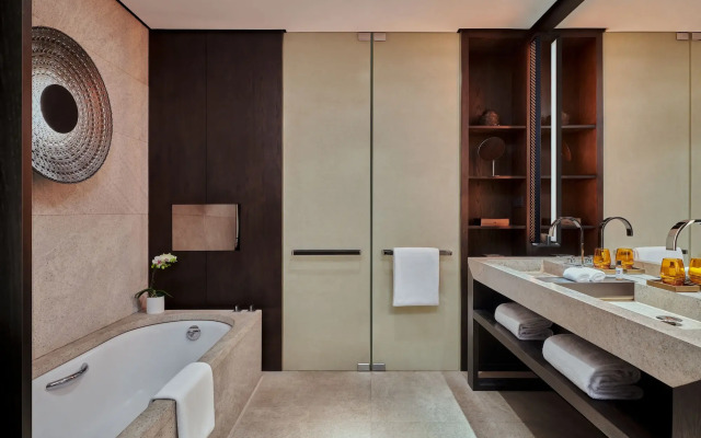 Hyatt Regency Wuhan Optics Valley