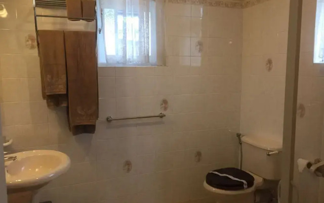 Grand Bungalow Nuwara Eliya by Seven Angels