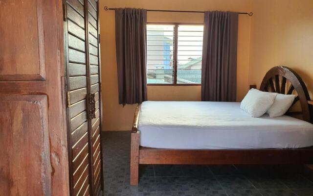 Baan Sukjai Guesthouse