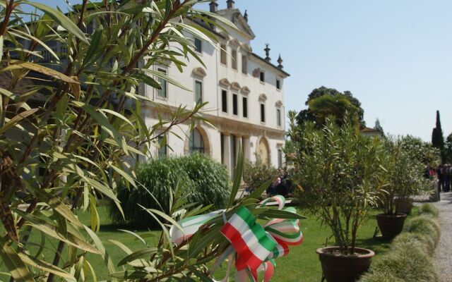 Villa Ghislanzoni Curti