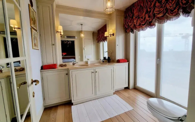 Apartment in Belgium Near Marina Port