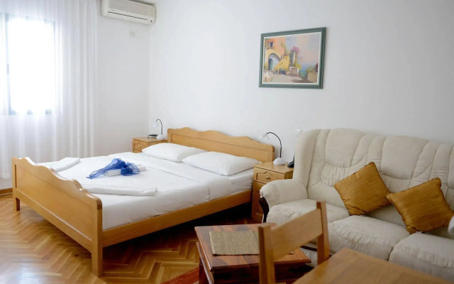 Hotel Sanja