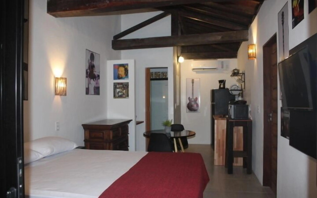 Casa Larrosa Itaúna - Adults Only