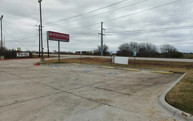 Westwood Inn Extended Stay by OYO Gonzales TX