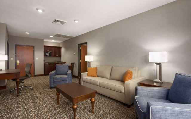 Wingate by Wyndham - Sylvania/Toledo
