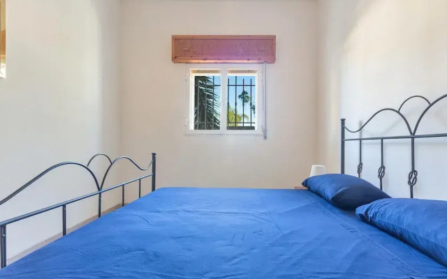 2671 Villetta Holly by Barbarhouse