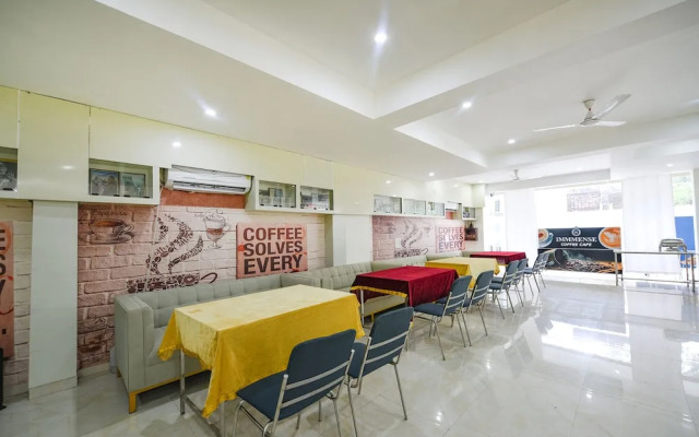 Fabhotel Prime Immense Residency