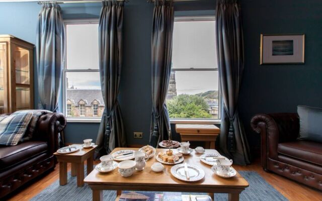 Blackfriars Residence - Beautiful Home