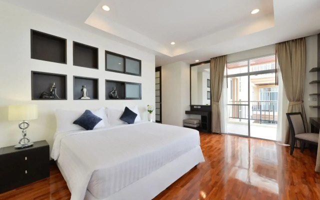 Grand Asoke Suites Boutique Residence
