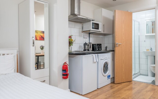 Stay Central Apartments