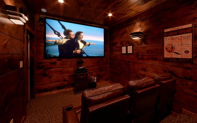 Copper Creek Lodge in Gatlinburg