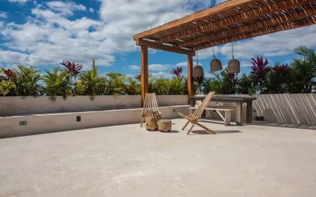Cute Bright Centric Apartment in Tulum Centro