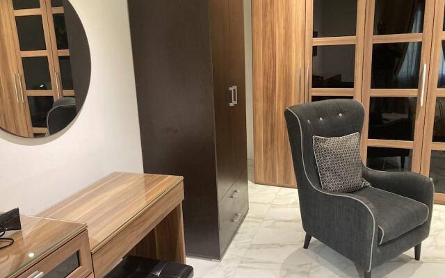 Side SeaView 3Bedrooms Apartment Sliema