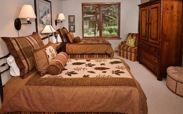 Arrowhead Village Condo - 104 Aspenwood Lodge