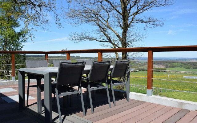 Spacious Chalet in Vielsalm With Garden