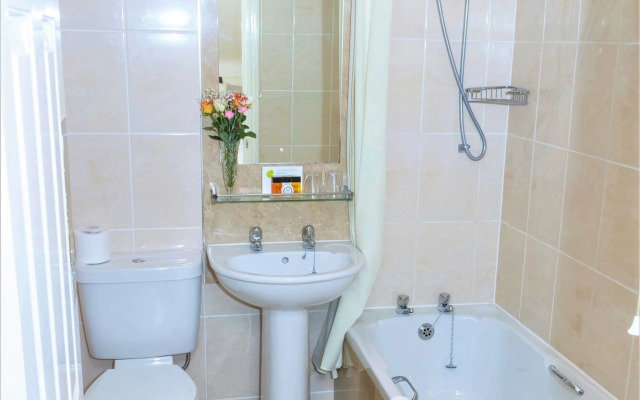 The Kingston Theatre Hotel