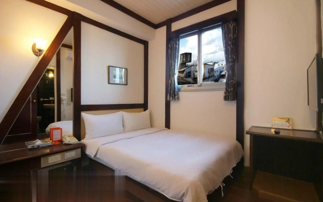 Traveler Hotel