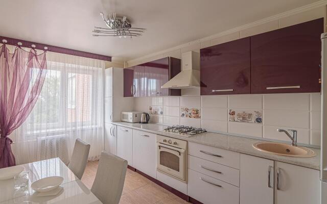 Апартаменты на улице Суворова 151