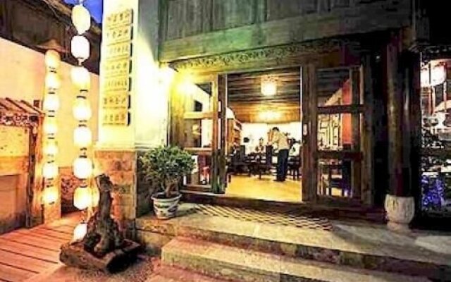 Lijiang Darling Harbour Inn