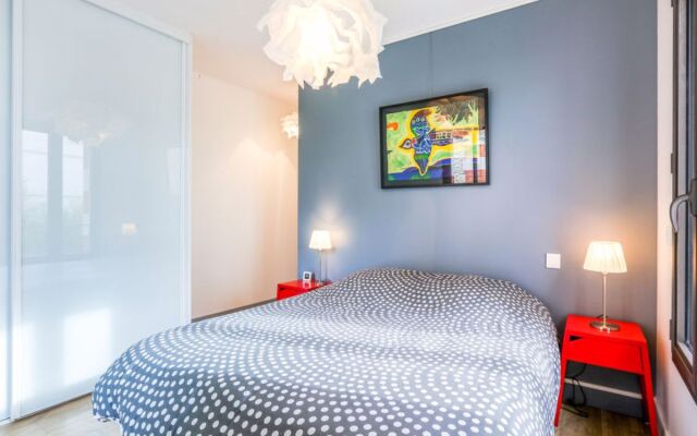 House Valombre Royan