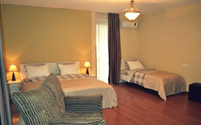 Motion Hotel
