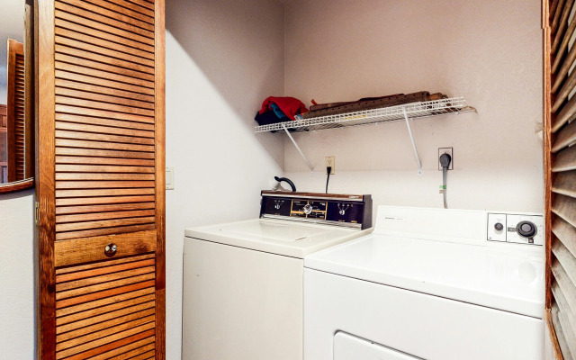 Mammoth Sierra Townhomes #26