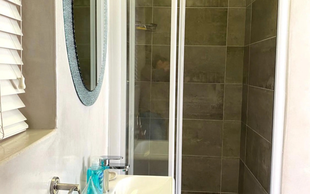 Ocean Pearl Apartment