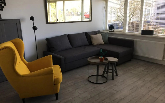 Amsterdam Beach Home 4