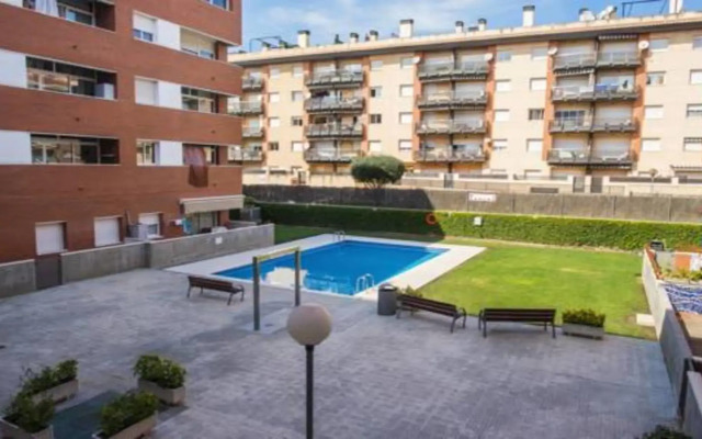 104652 - Apartment in Lloret de Mar