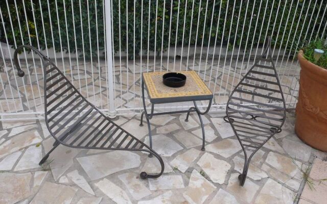 Le patio des Mimosas