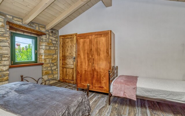 Old Mulberry Stone House