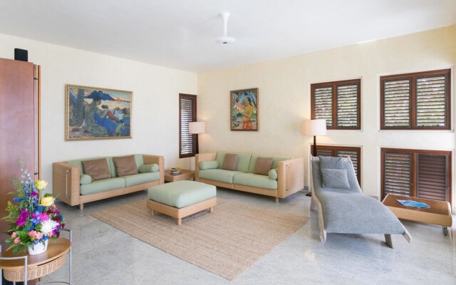 Villa Tasha