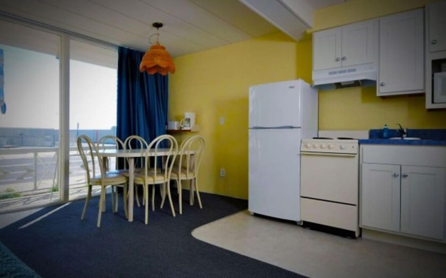 Jolly Roger Motel