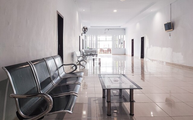 RedDoorz @ Hotel Bersaudara Bungo