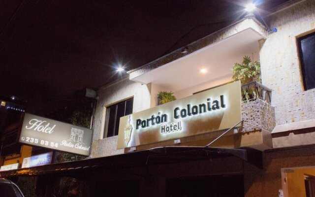 Hotel Porton Colonial
