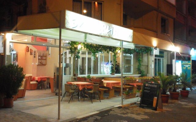 Krasi Hotel