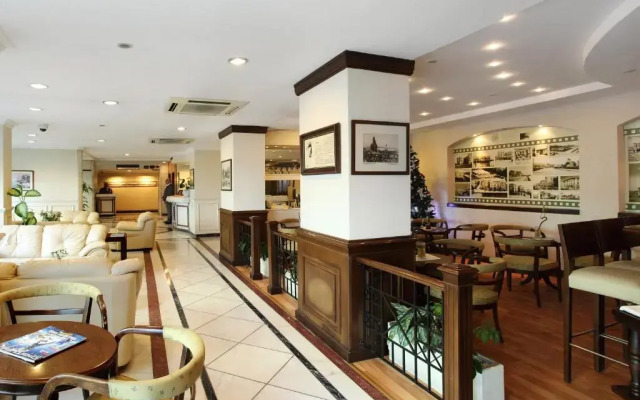 Izmir Palas Otel