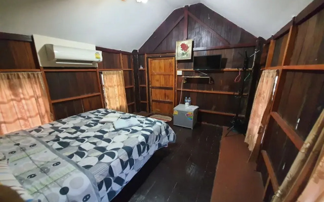 OYO 932 Baan Cha-am Country View Resort